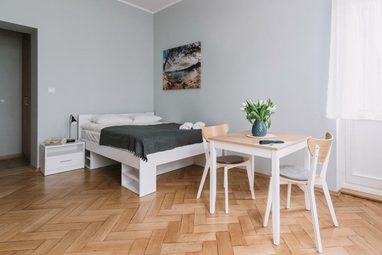 Sopot Host Studio Luaran gambar